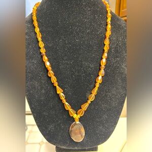 Amber Beaded Pendant Necklace